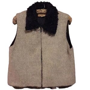 Ladies Painted Pony Faux Fur Vest